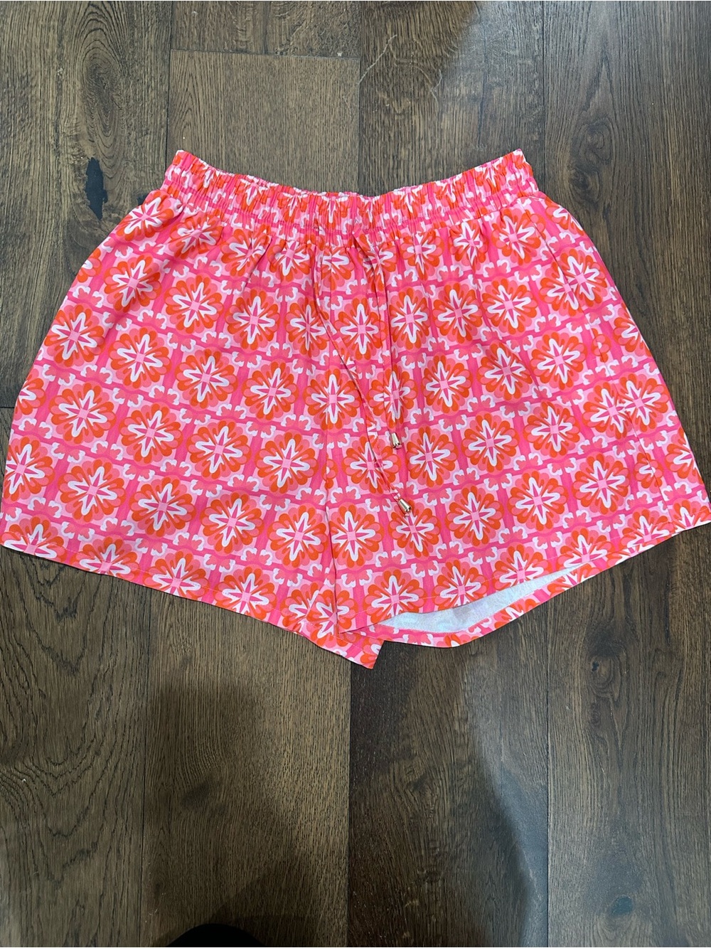 Women's Floral Elastic-Waist Athletic Shorts in Pink & Orange
